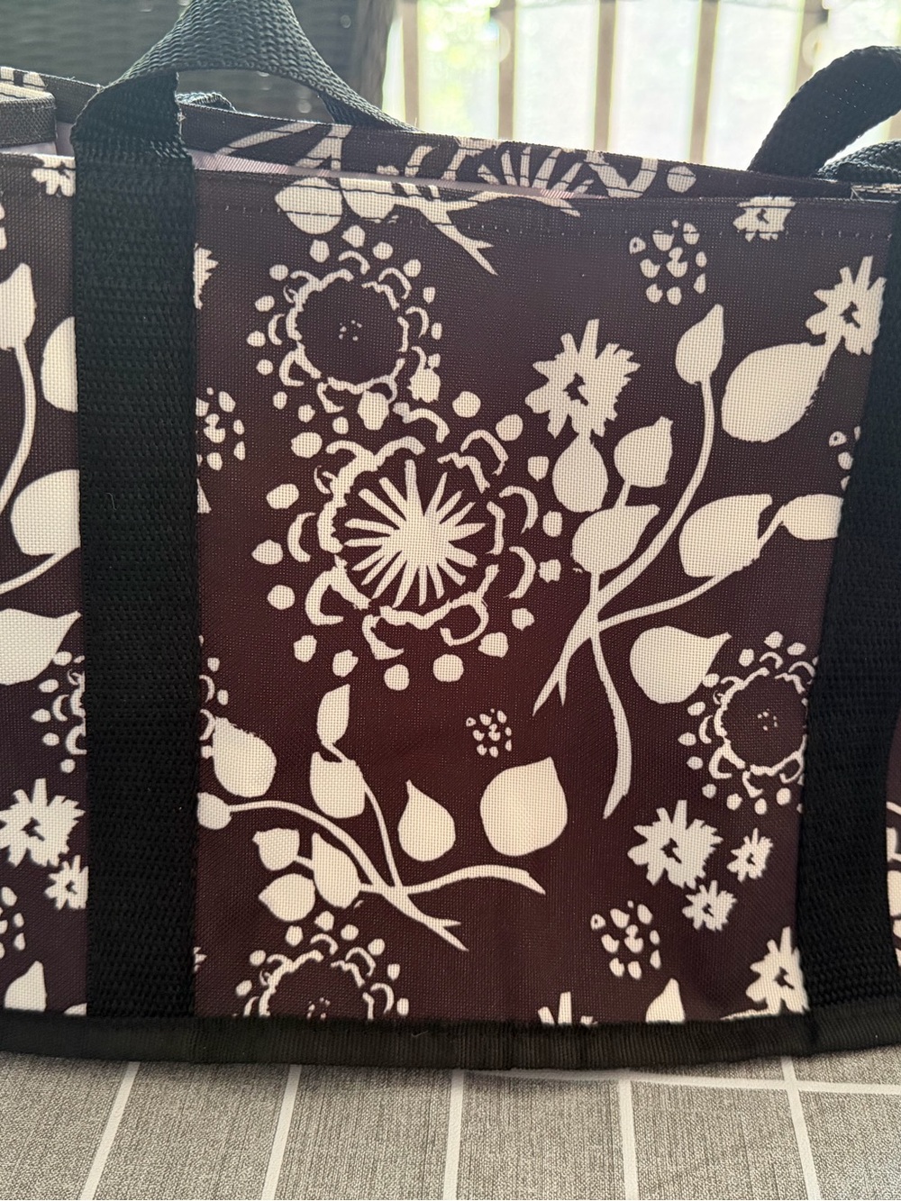 Thirty One Gifts Keep It Caddy Organizing Tote Bag Black Floral Brushstrokes - Picture 4 of 10